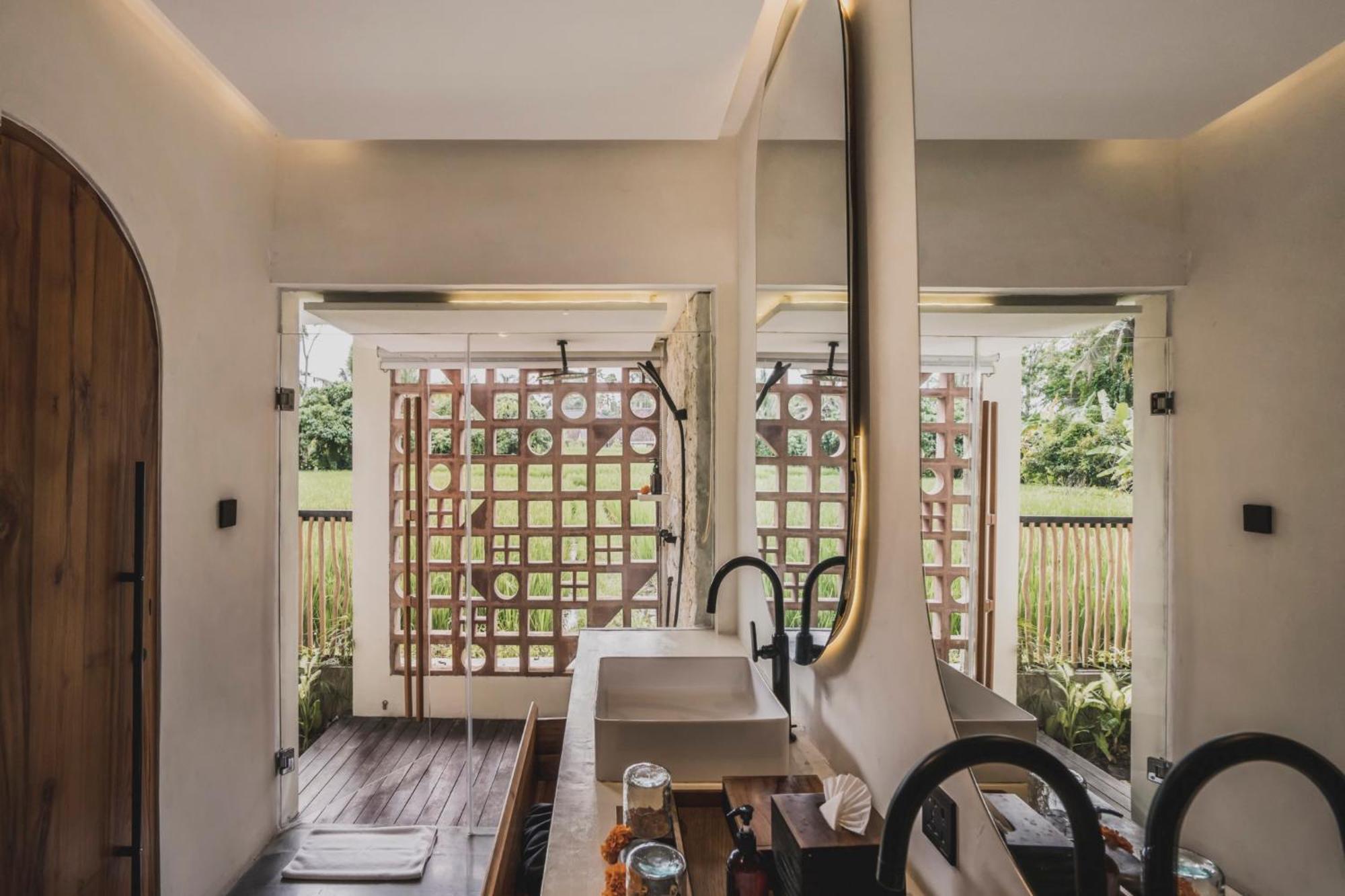 Suara Alam Hotel Ubud By Ini Vie Hospitality Dış mekan fotoğraf